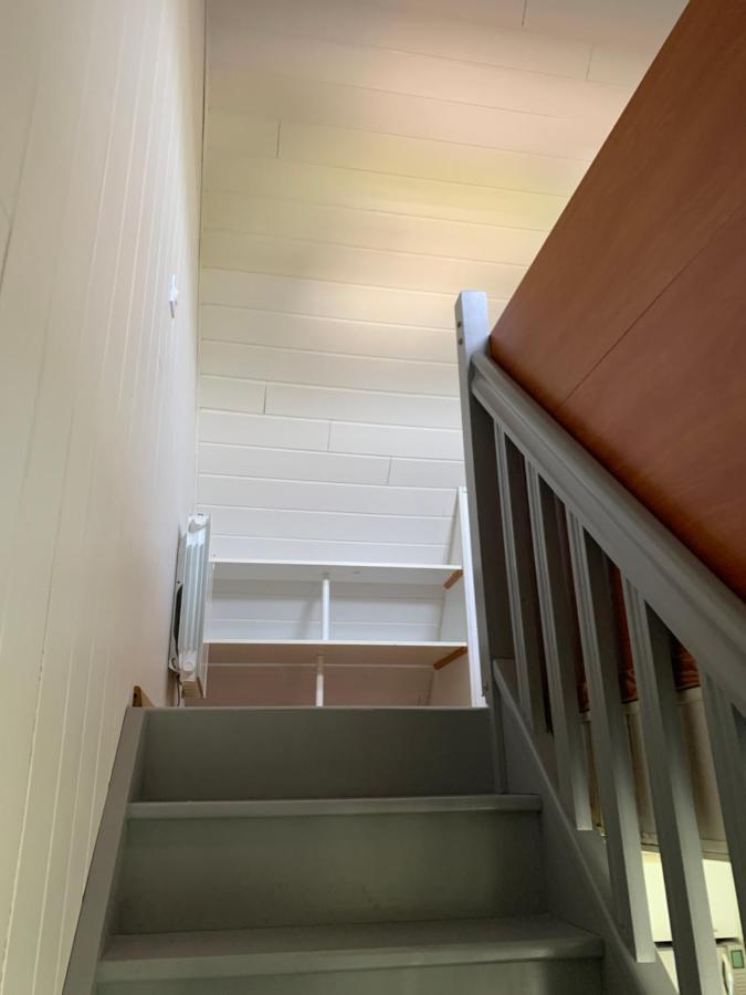 Resid Home 2 - Duplex Cosy Avec Parking Gratuit Saint-Leonard  Bagian luar foto
